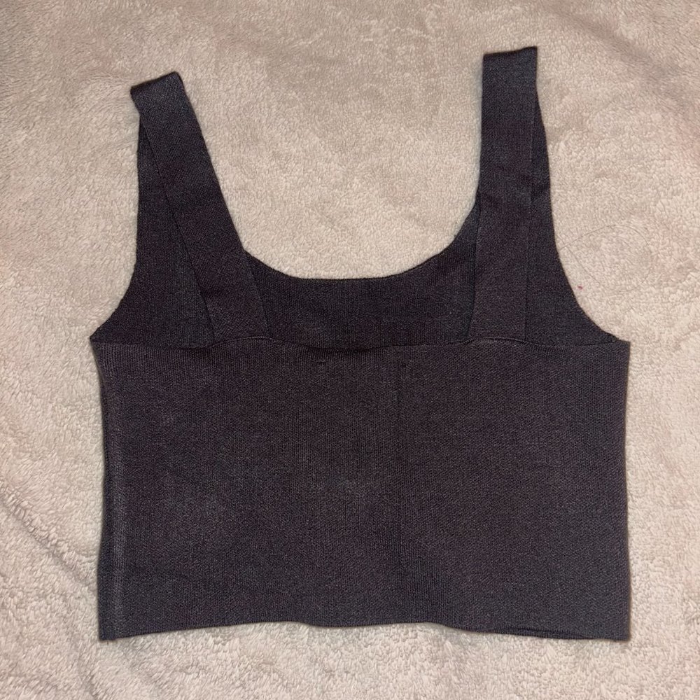 Zara Crop Top - Picture 2 of 2